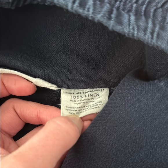 Elizabeth Suzann Clyde Navy Linen Pants - Picture 2 of 5